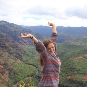 Meet your Posher, Elena